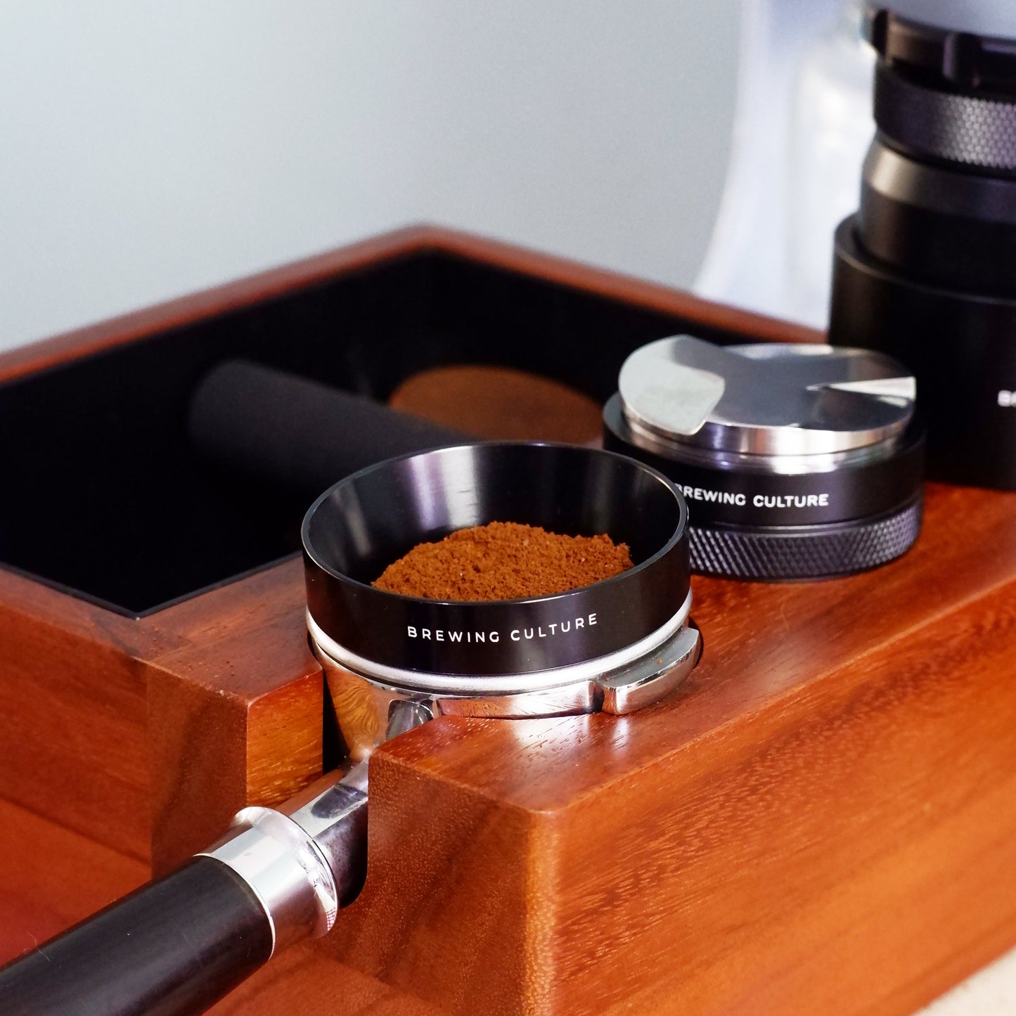 BC Magnetic Dosing Ring Black