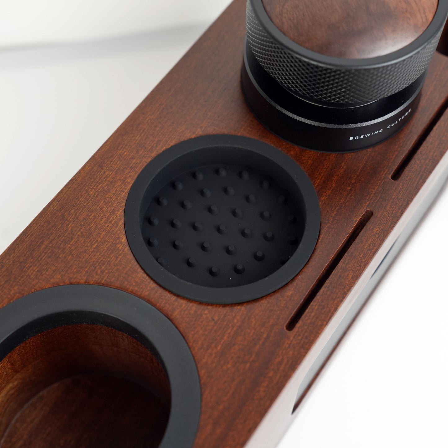 BC Mahogany Tamping Station Distributor & Tamper Set W1