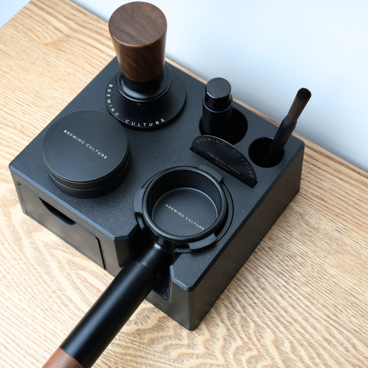 BC Breville 58mm Bottomless Portafilter Black/Walnut - Limited Edition